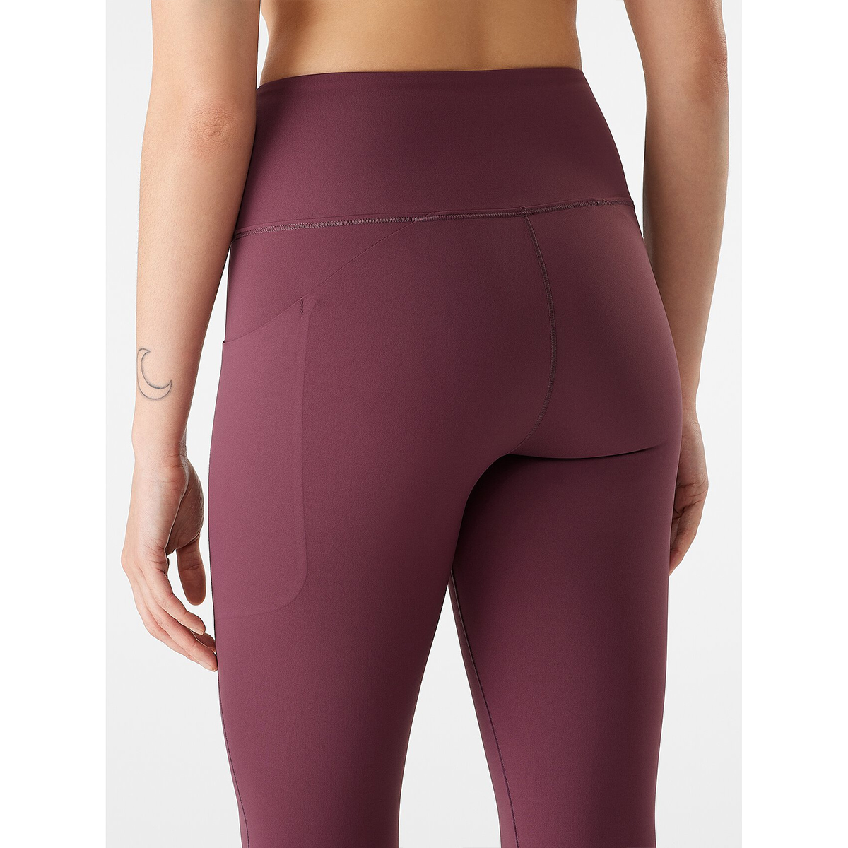 Essent High-Rise Legging 26"